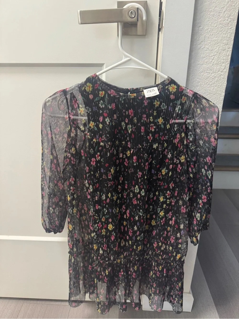 Zara Black Sheer Floral Pleated Girls' Dress with Pink and Yellow Prints la Size